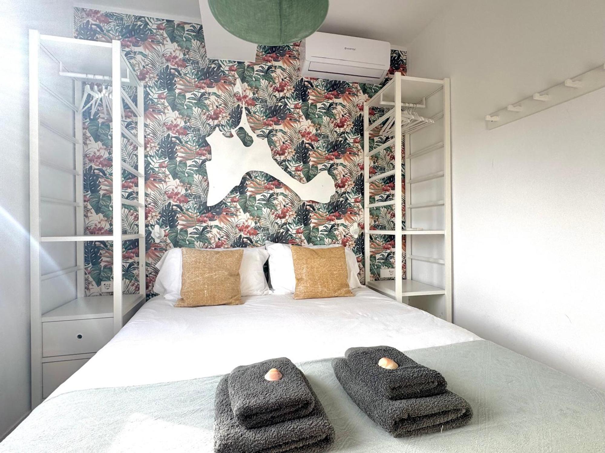 Appartement Nobe Es Pujols Proche Plage, Vue Mer Exterior foto